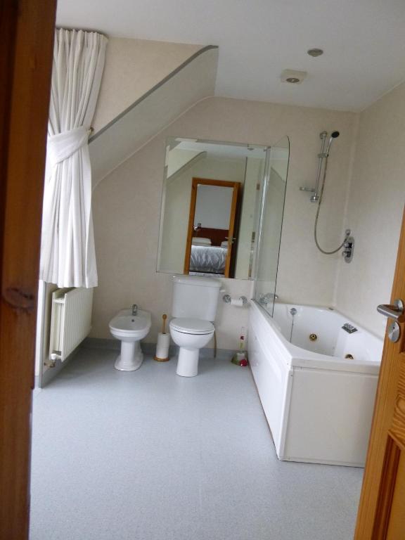 Acton Lodge Guesthouse Cork Room photo